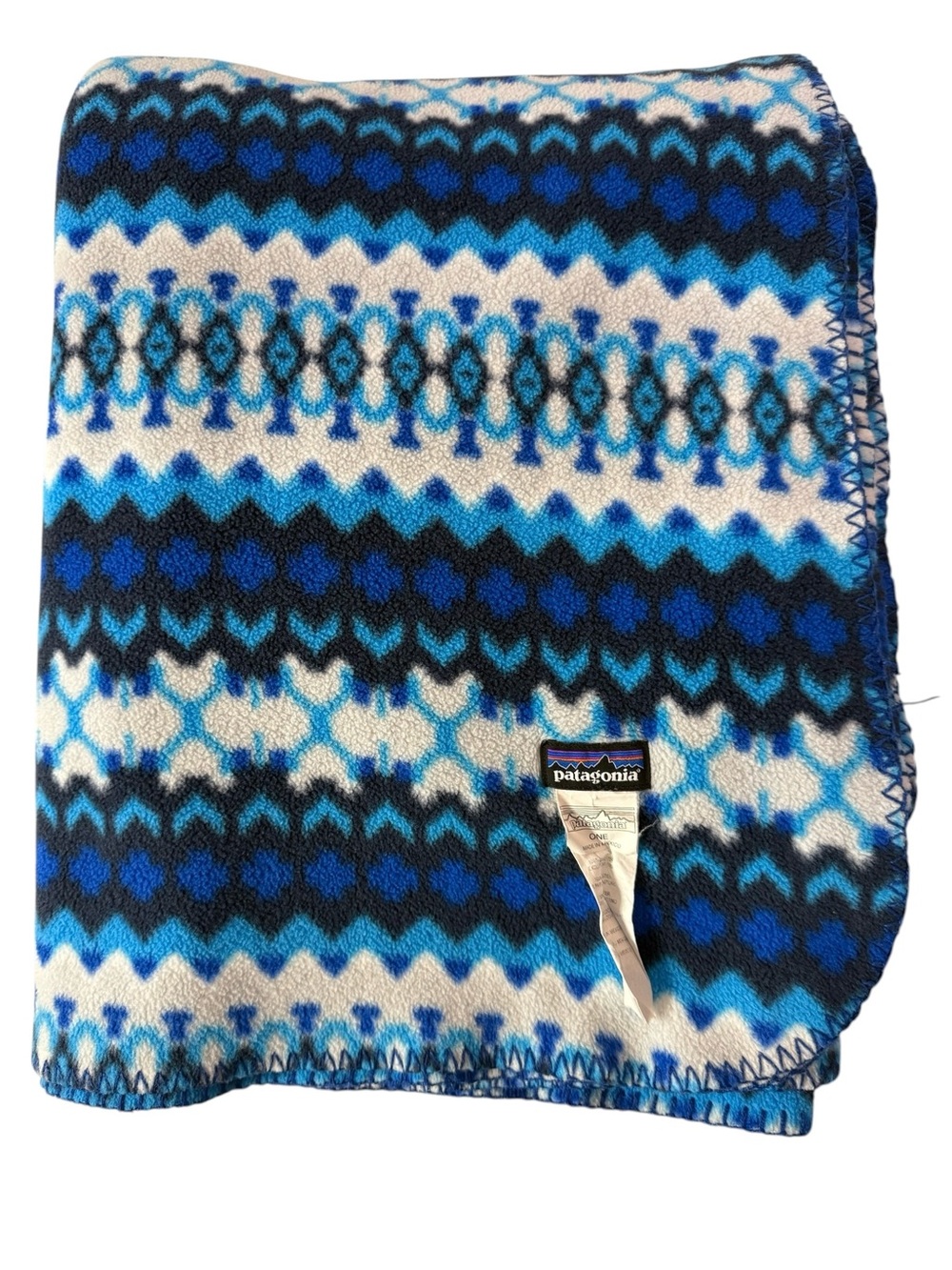 Patagonia Synchilla Blue and White Fair Isle Fleece Blanket